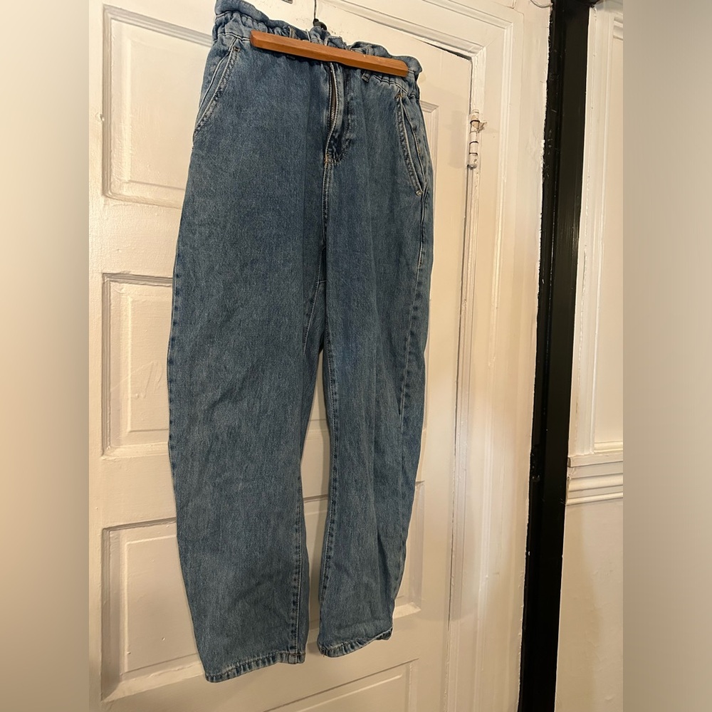 Zara High Waisted Paperbag Jeans